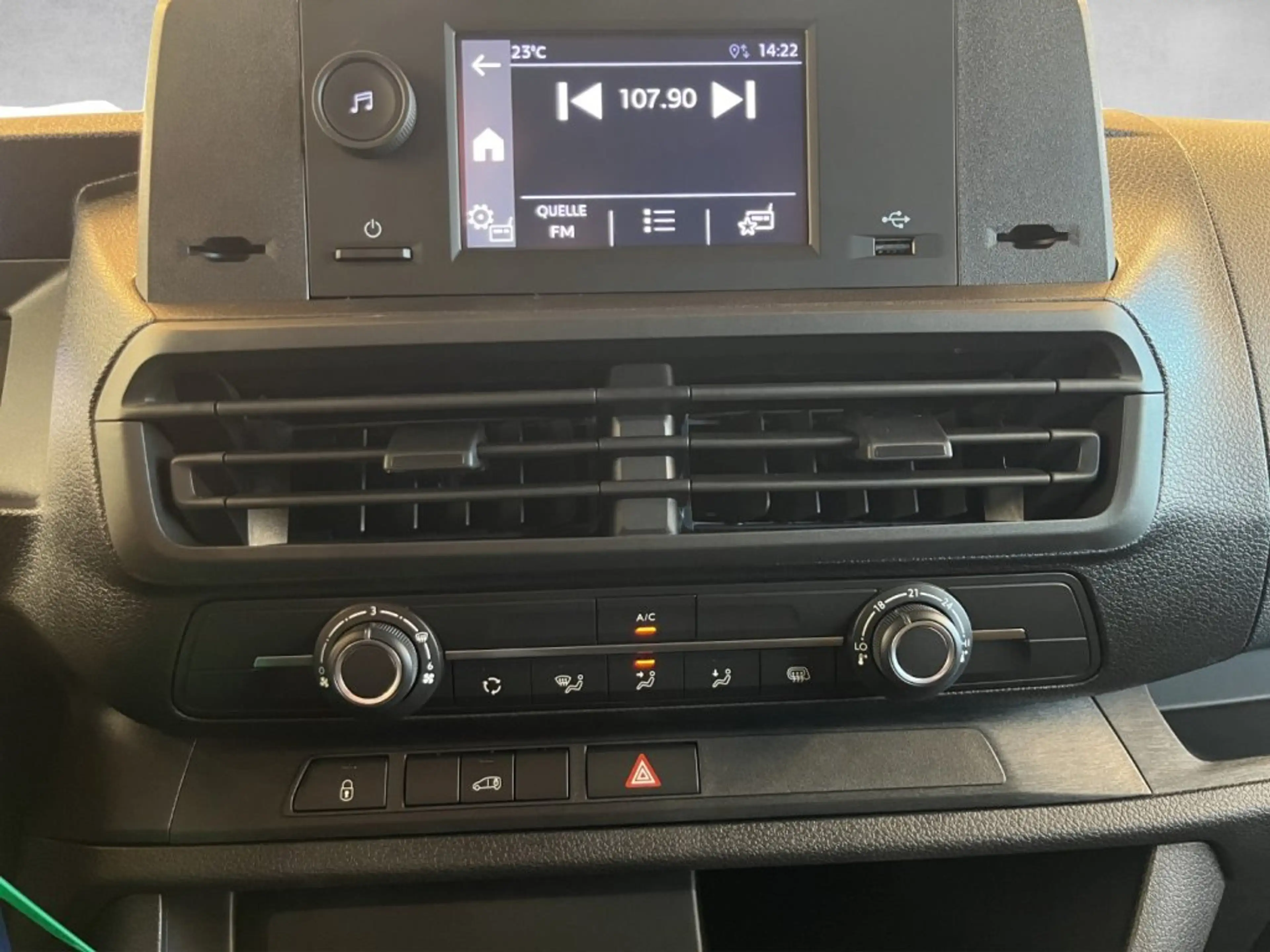 Peugeot Expert L3 BHDI 150 S&S — photo 14