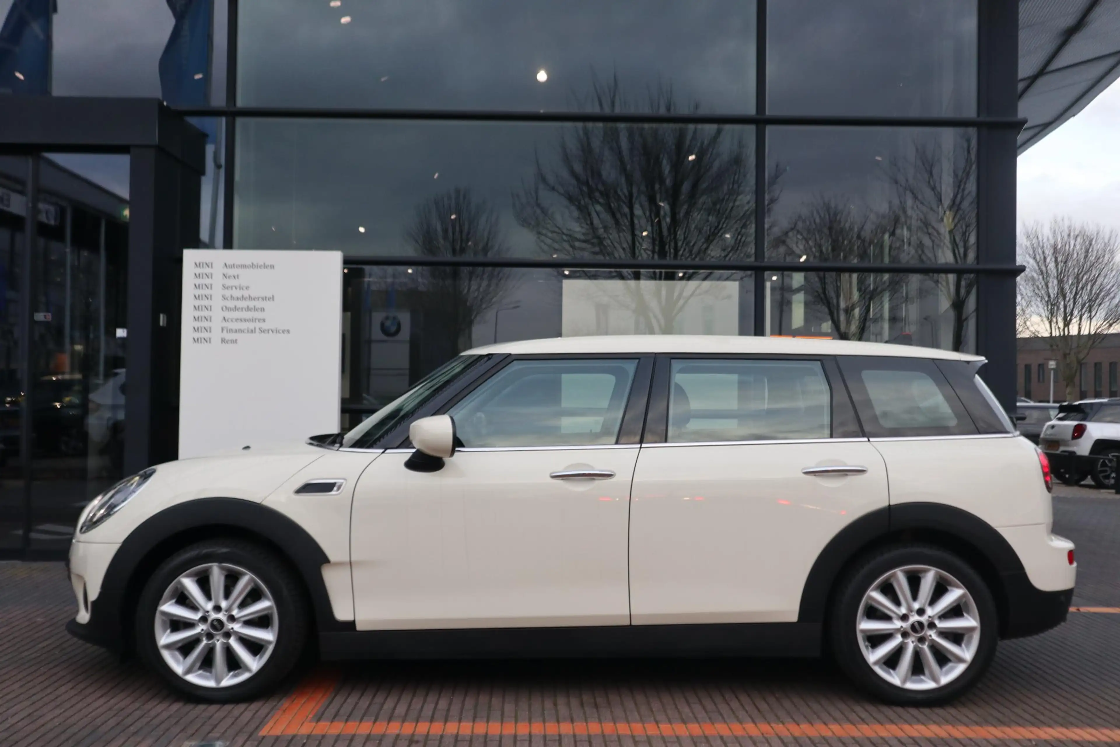 MINI One Clubman | Cruise Control | Parkeersensor Achter | LED Kopl — photo 3