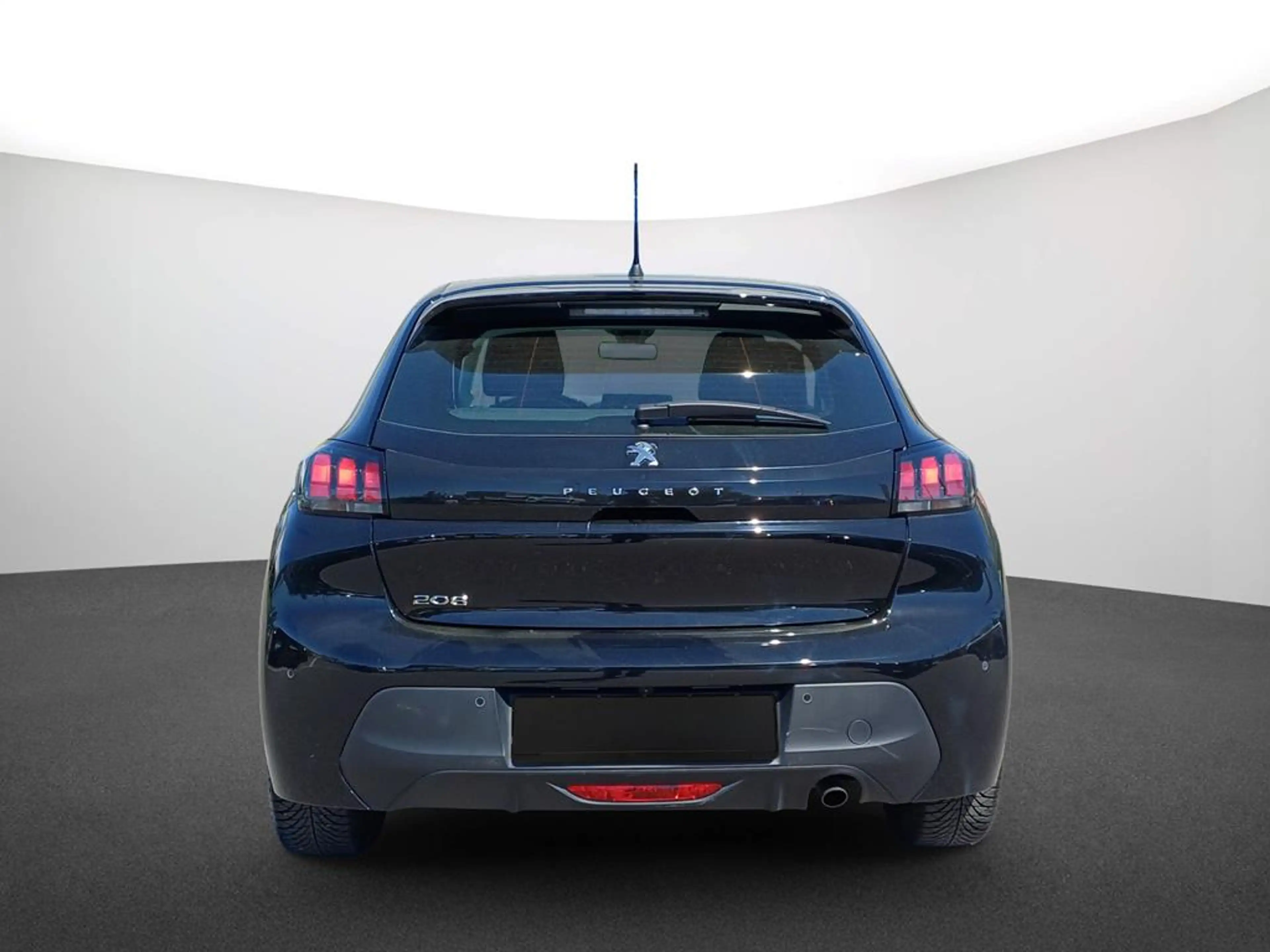 Peugeot 208 PureTech 100 Active Pack — photo 4
