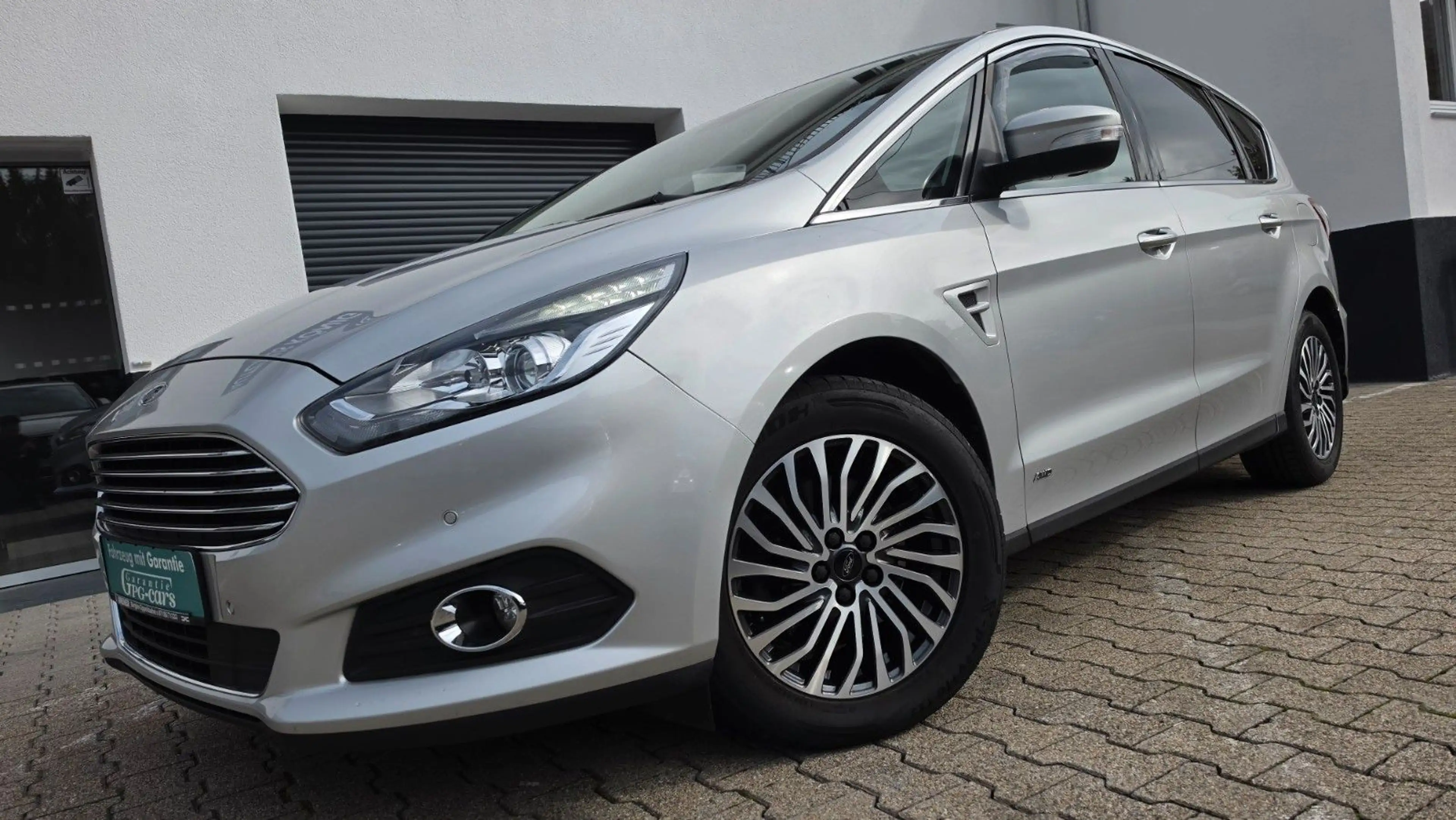 Ford S-Max 2.0 ALLRAD+190PS+4X4+TÜV+GARANTIE+ANHÄNG+N — photo 9
