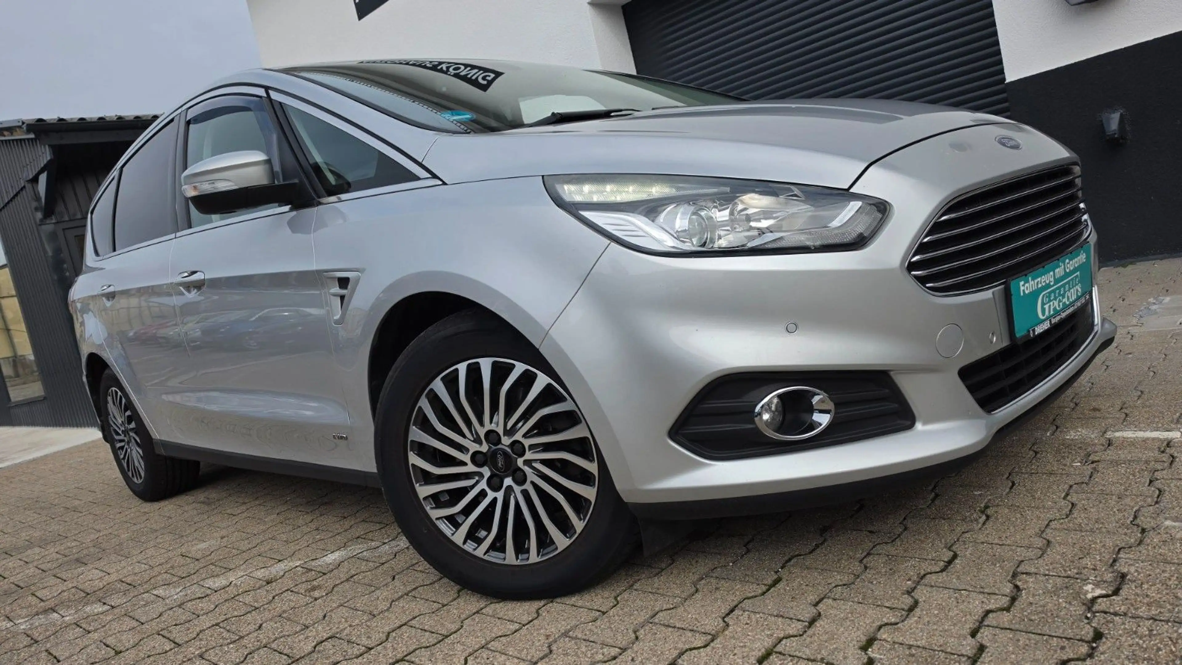 Ford S-Max 2.0 ALLRAD+190PS+4X4+TÜV+GARANTIE+ANHÄNG+N — photo 2
