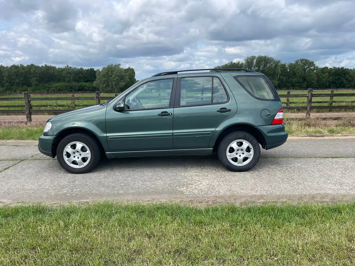 Mercedes-Benz ML 270 CDI - 2