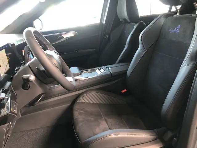 Renault Rafale RAFALE Esprit Alpine Full Hybrid E-Tech 200 (MY25) Ansicht 12