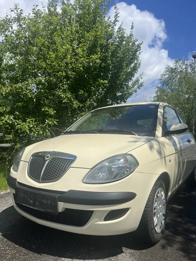 Lancia Ypsilon 1,2 - 2