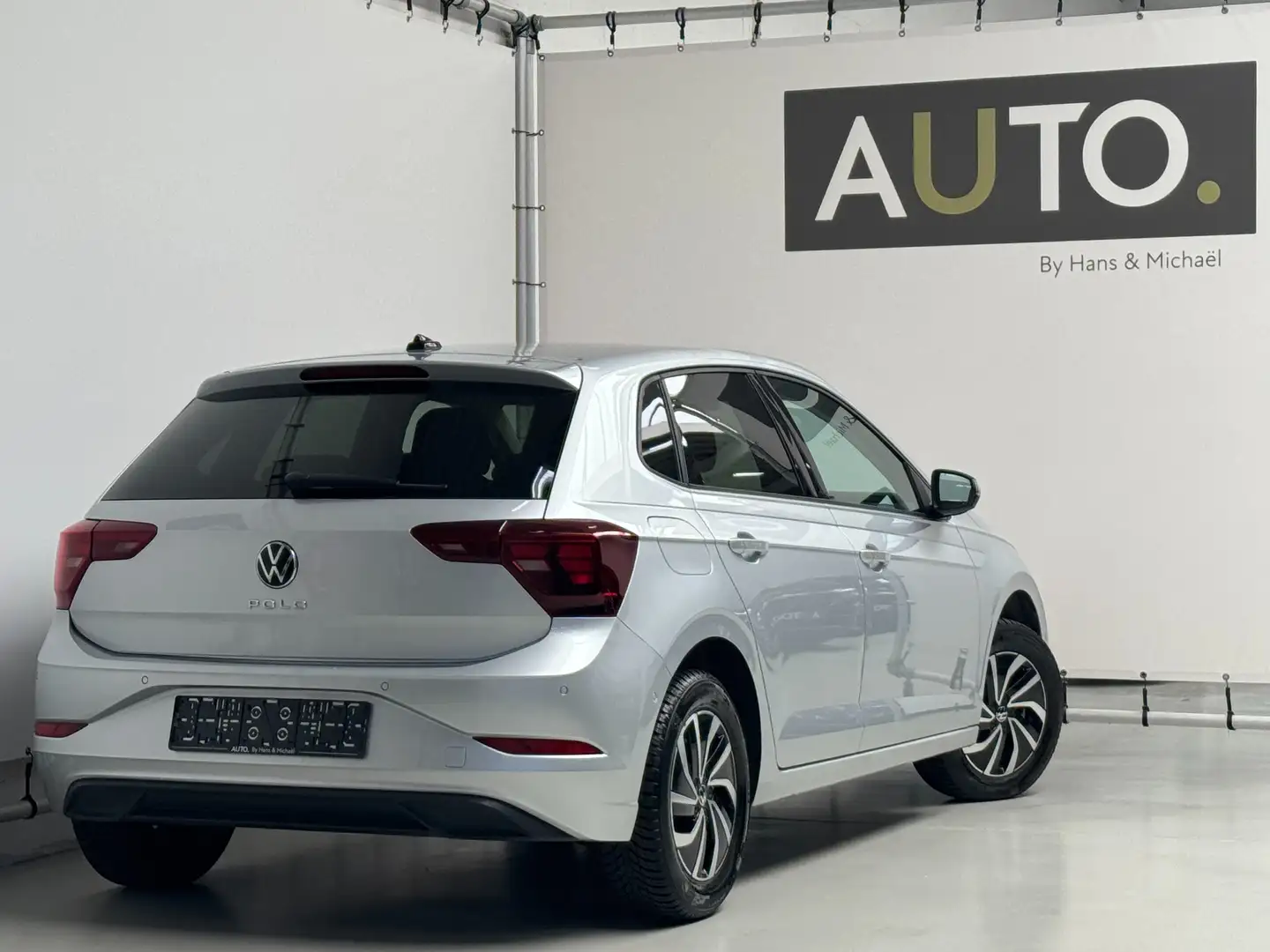 Volkswagen Polo 1.0TSI DSG *CARPLAY*LED*PDC*ACC* Zilver - 2