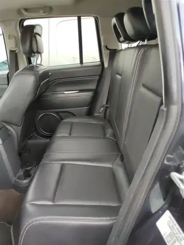 Jeep Compass view 5