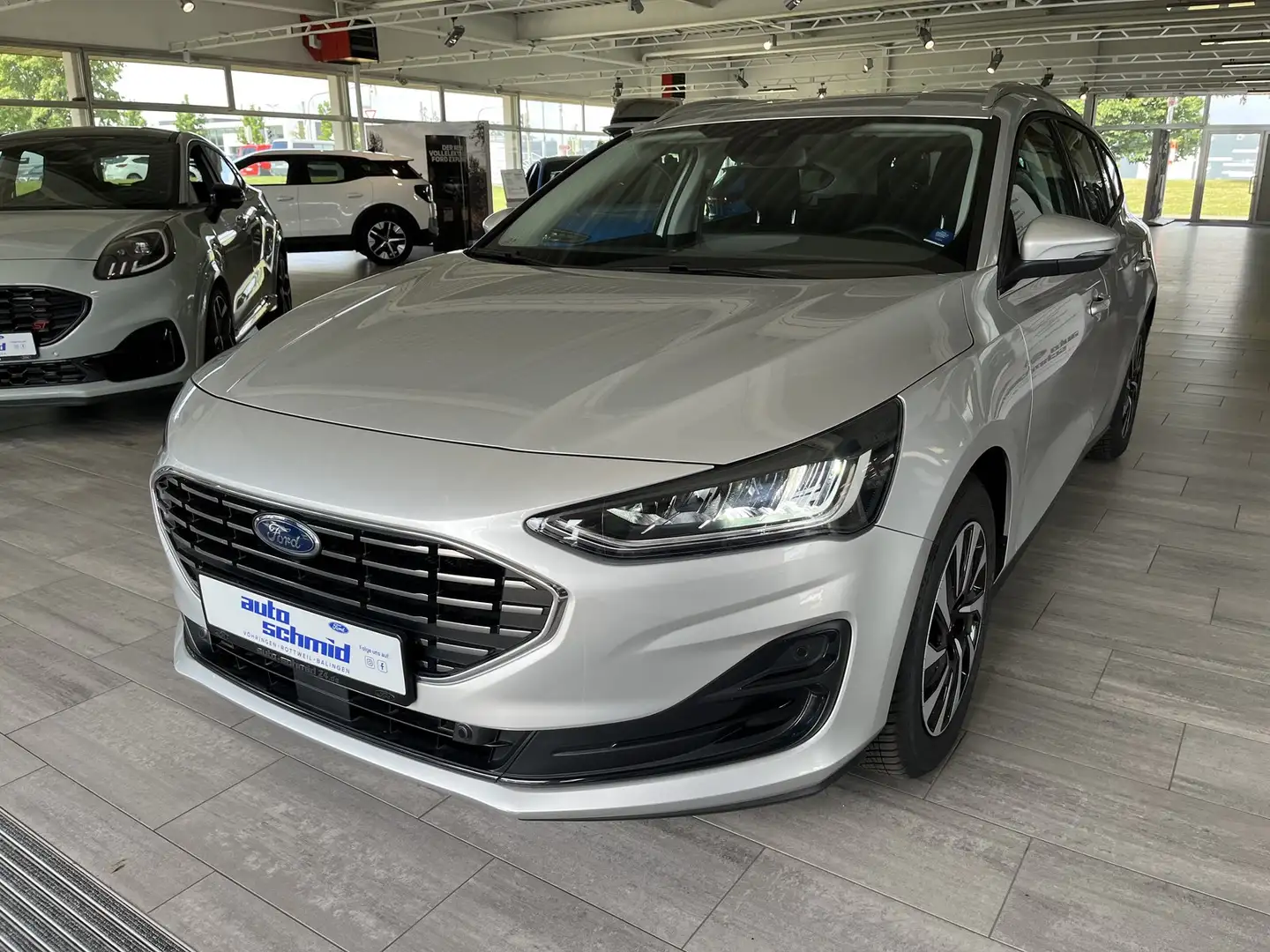 Ford Focus Turnier Titanium Fahrerassistenzpaket Argent - 1