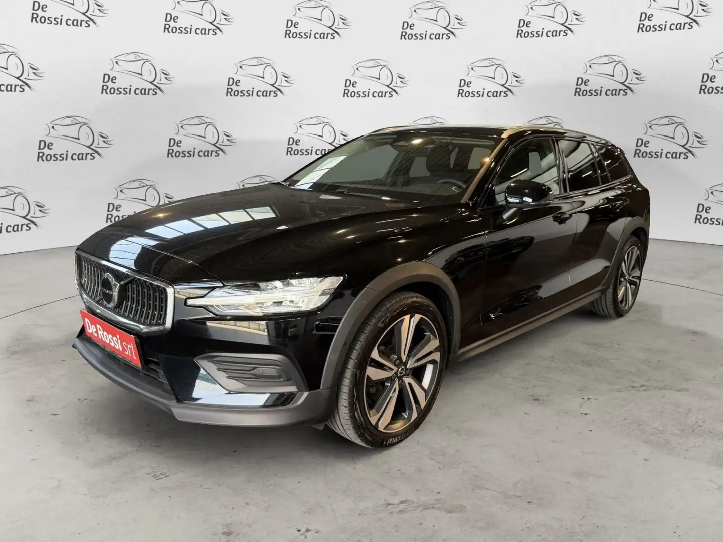 Volvo V60 Cross Country B4 (d) AWD automatico Plus Noir - 1