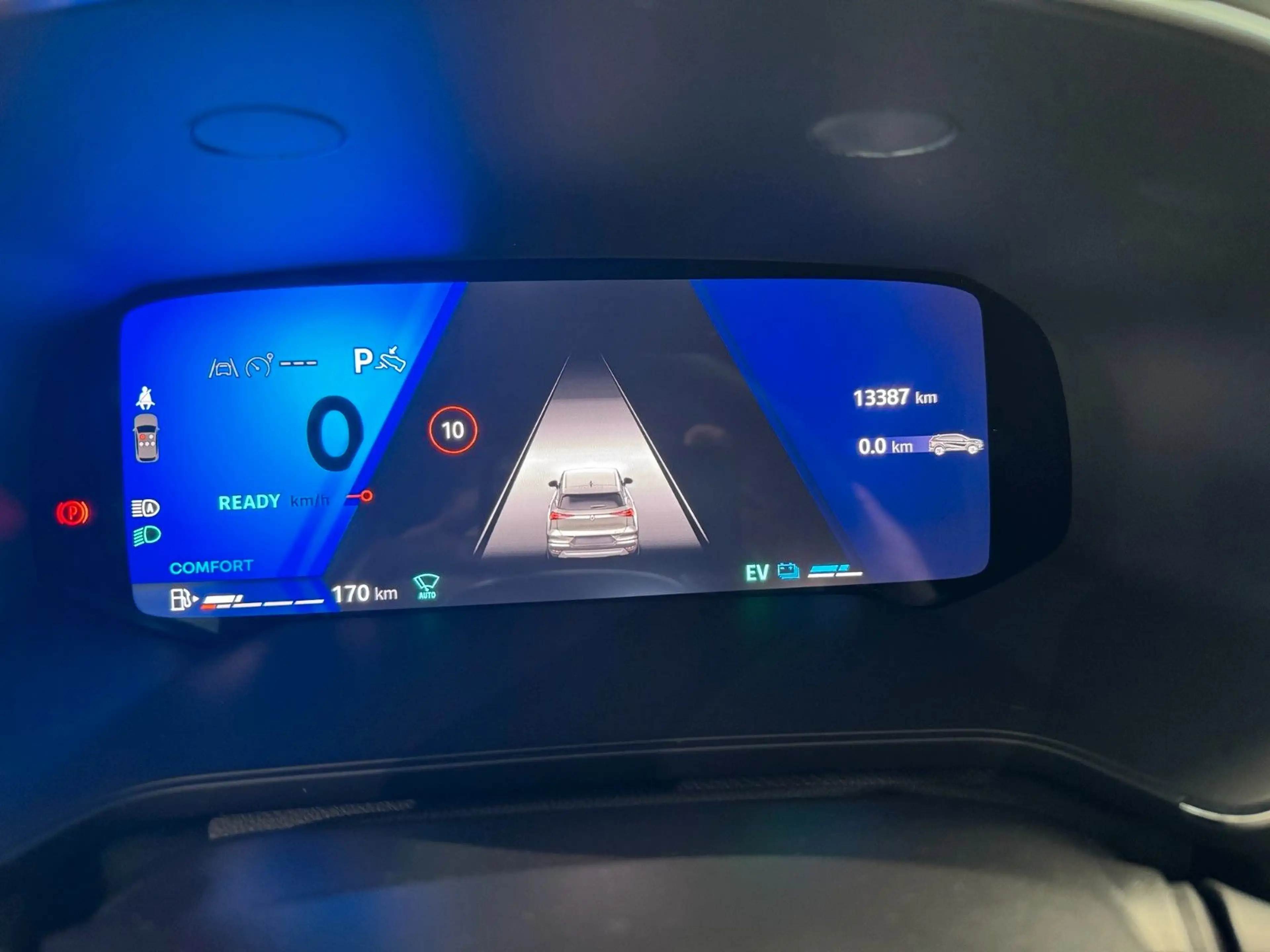 Renault Symbioz 145 E-Tech Full Hybrid Techno — photo 12
