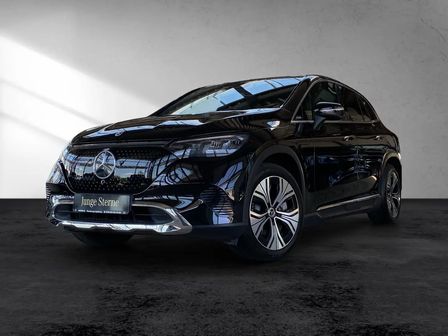Mercedes-Benz EQE SUV EQE 350+ SUV ElectricArt Pano Distr WP 360° AHK Schwarz - 2