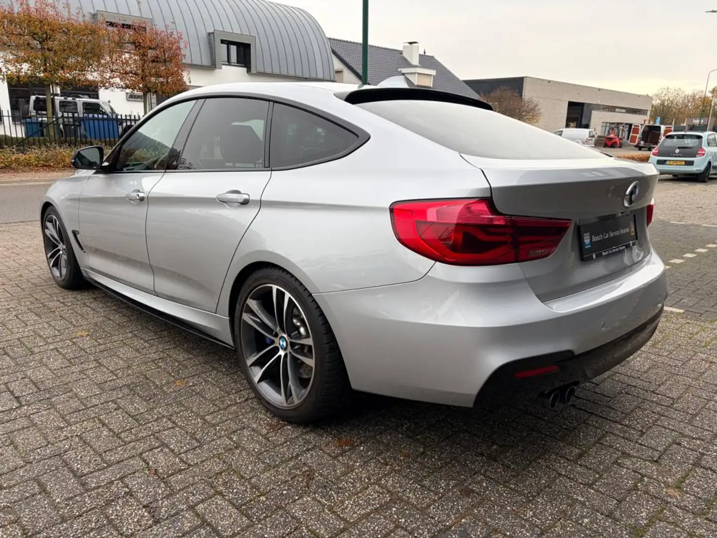 BMW 330 3-serie Gran Turismo 330d xDrive Centennial High E Gris - 2