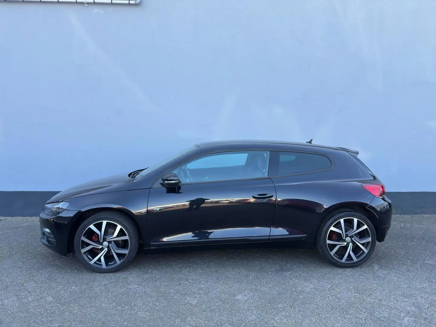 Volkswagen Scirocco 1.4 TSI Zwart - 2