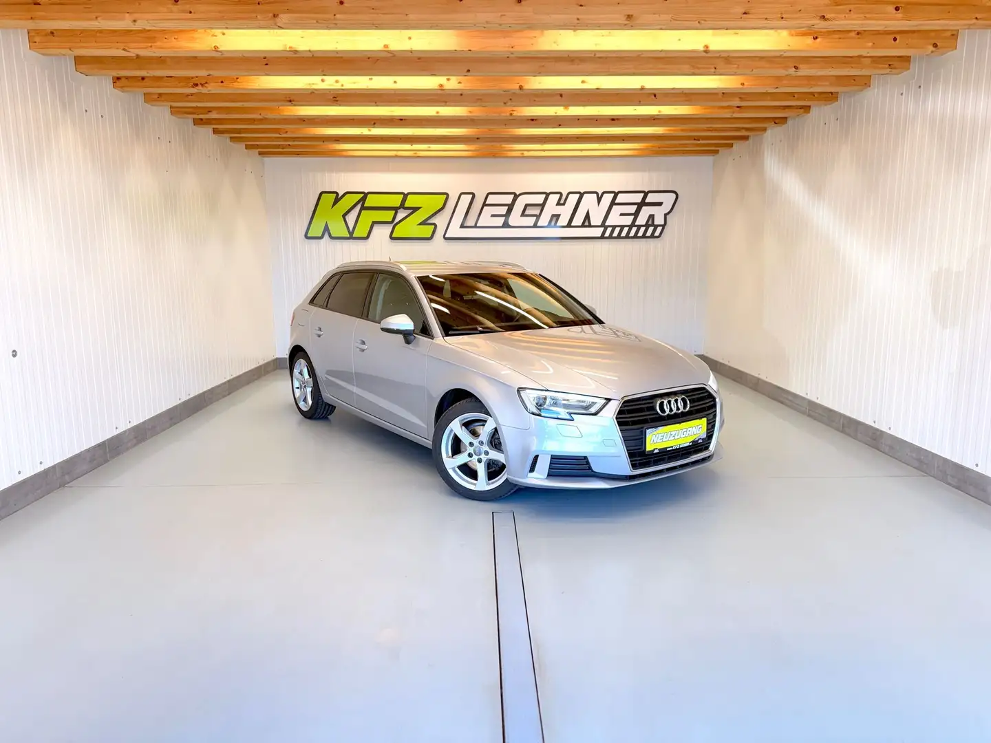Audi A3 Sportback TFSI "SITZH*TEMPOMAT*NAVI" Silber - 1