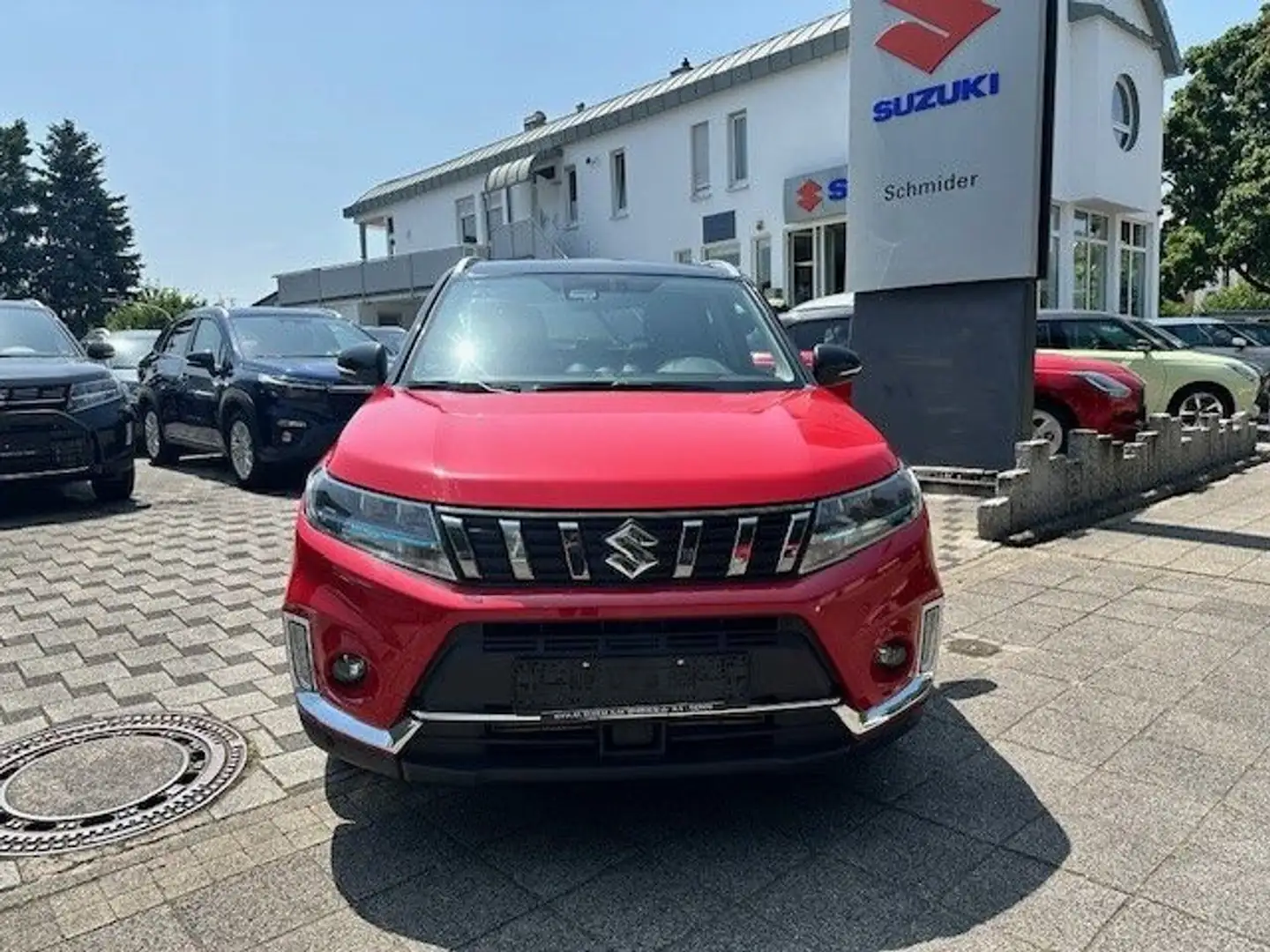 Suzuki Vitara 1.4 Hybrid Comfort+ 4x4/Pano/Navi/LED Rot - 2