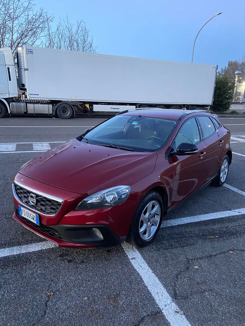 Volvo V40 Cross Country 2.0 d3 Kinetic Rood - 1