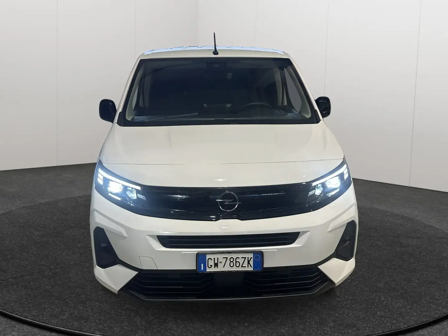 Opel Combo Cargo BlueHdi 1.5 130cv EAT8 *AUTOMATICO* *IVA* Bianco - 2