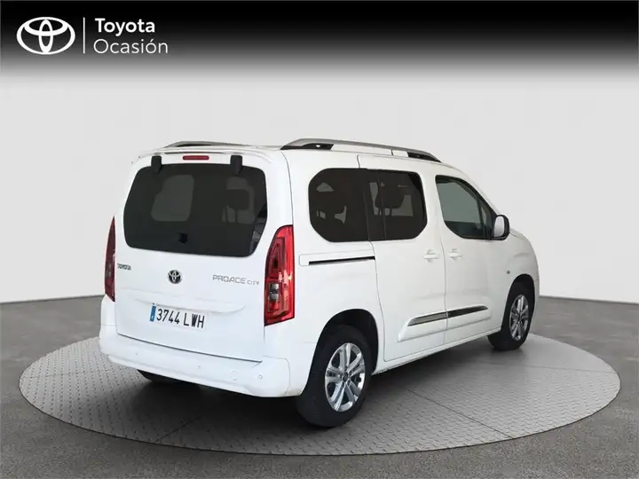Toyota Proace 2022, foto 18