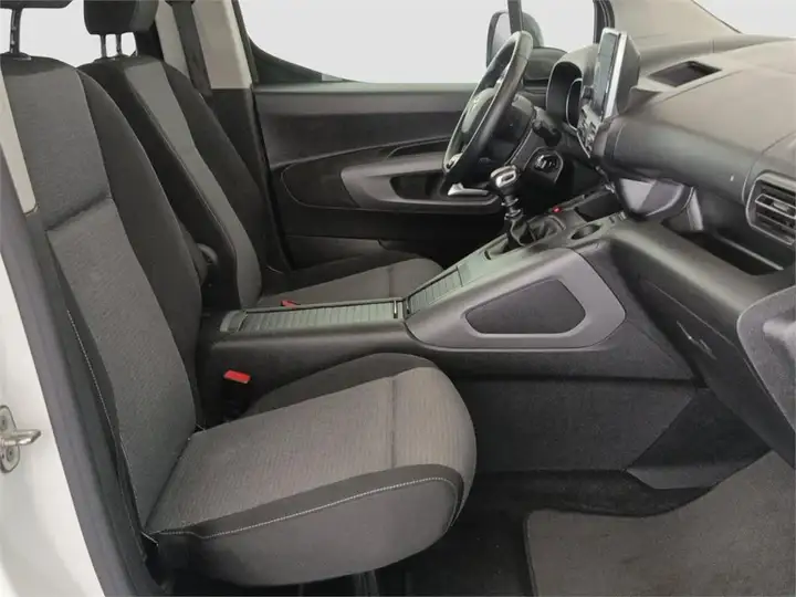 Toyota Proace 2022, foto 6