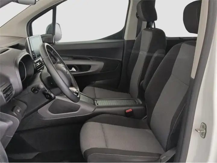 Toyota Proace 2022, foto 12