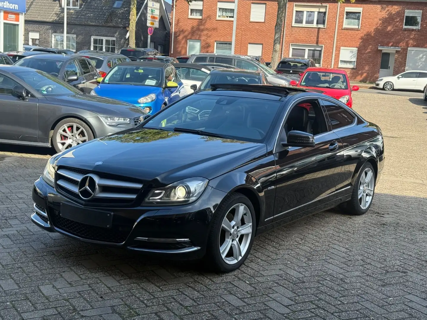 Mercedes-Benz C 220 CDI BlueEfficiency*XNONO*HARMAN/KARDON*** Schwarz - 1