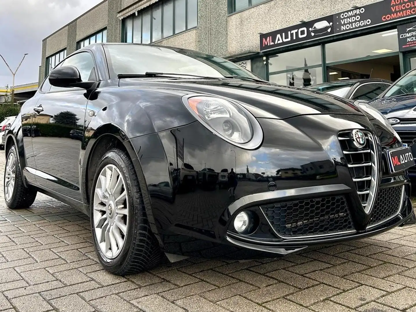 Alfa Romeo MiTo MiTo 2013 1.4 Progression 78cv E6 Schwarz - 2