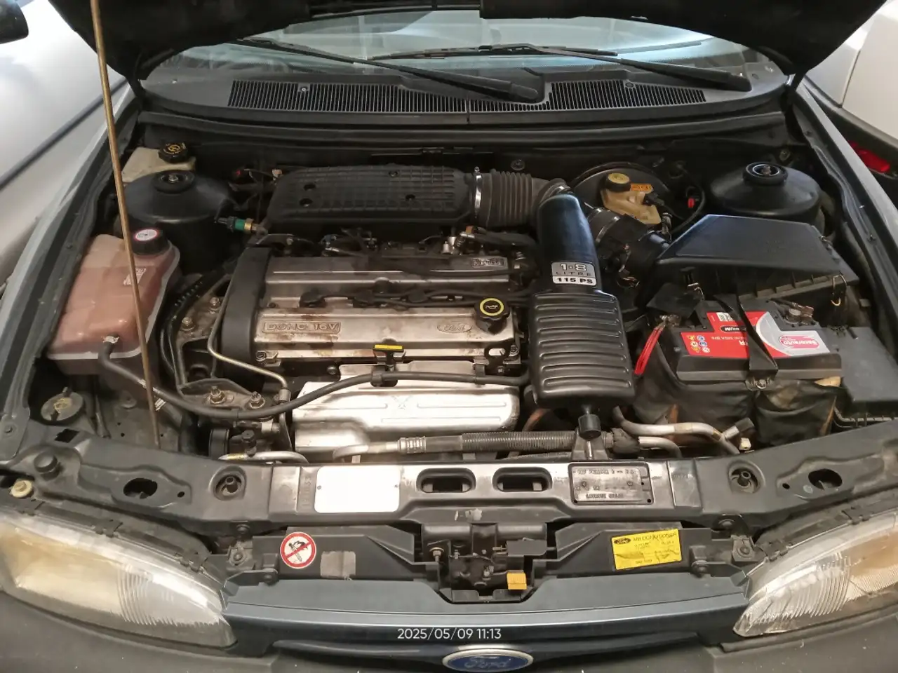 Ford Mondeo 1.8i 16v CLX, foto 11