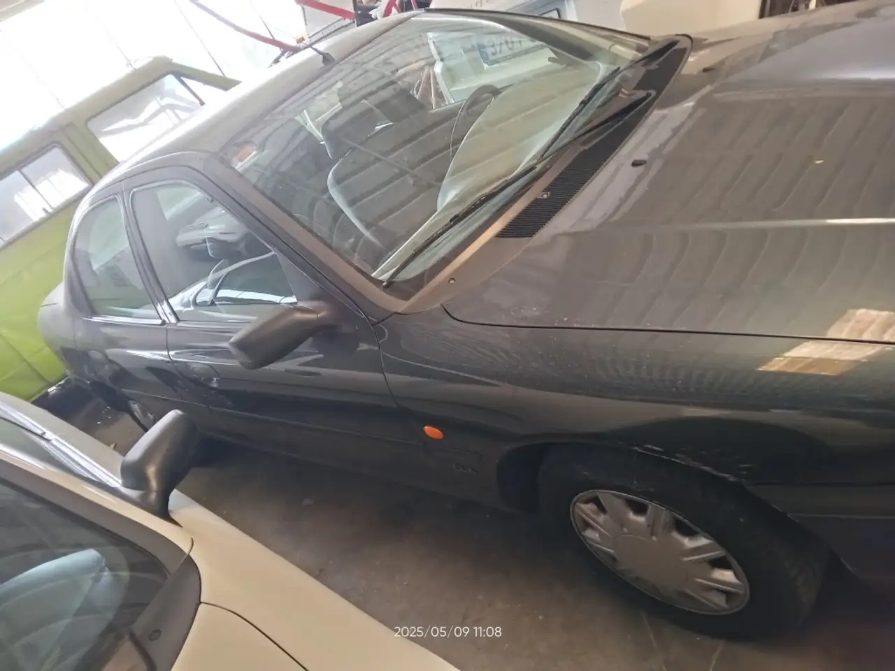 Ford Mondeo 1.8i 16v CLX, foto 2