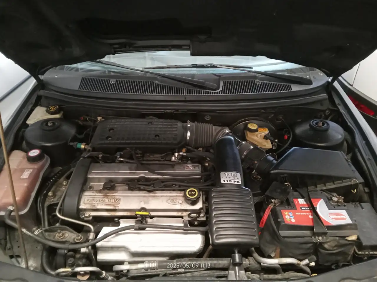 Ford Mondeo 1.8i 16v CLX, foto 12