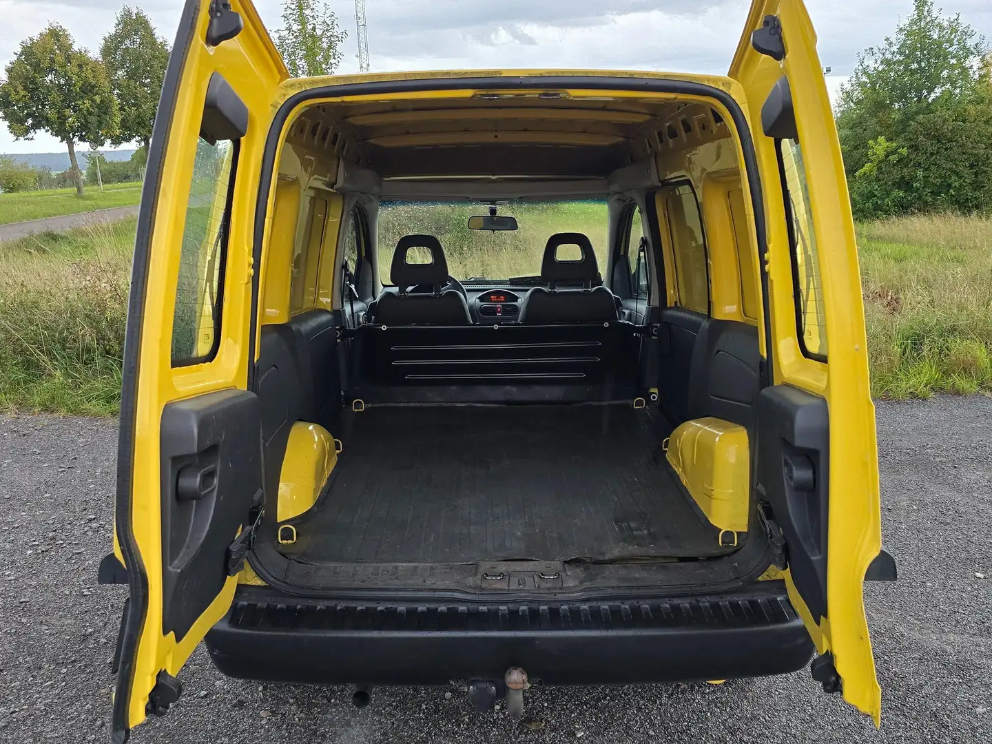 Opel Combo Combo 1.4 Twinport Жовтий - 2