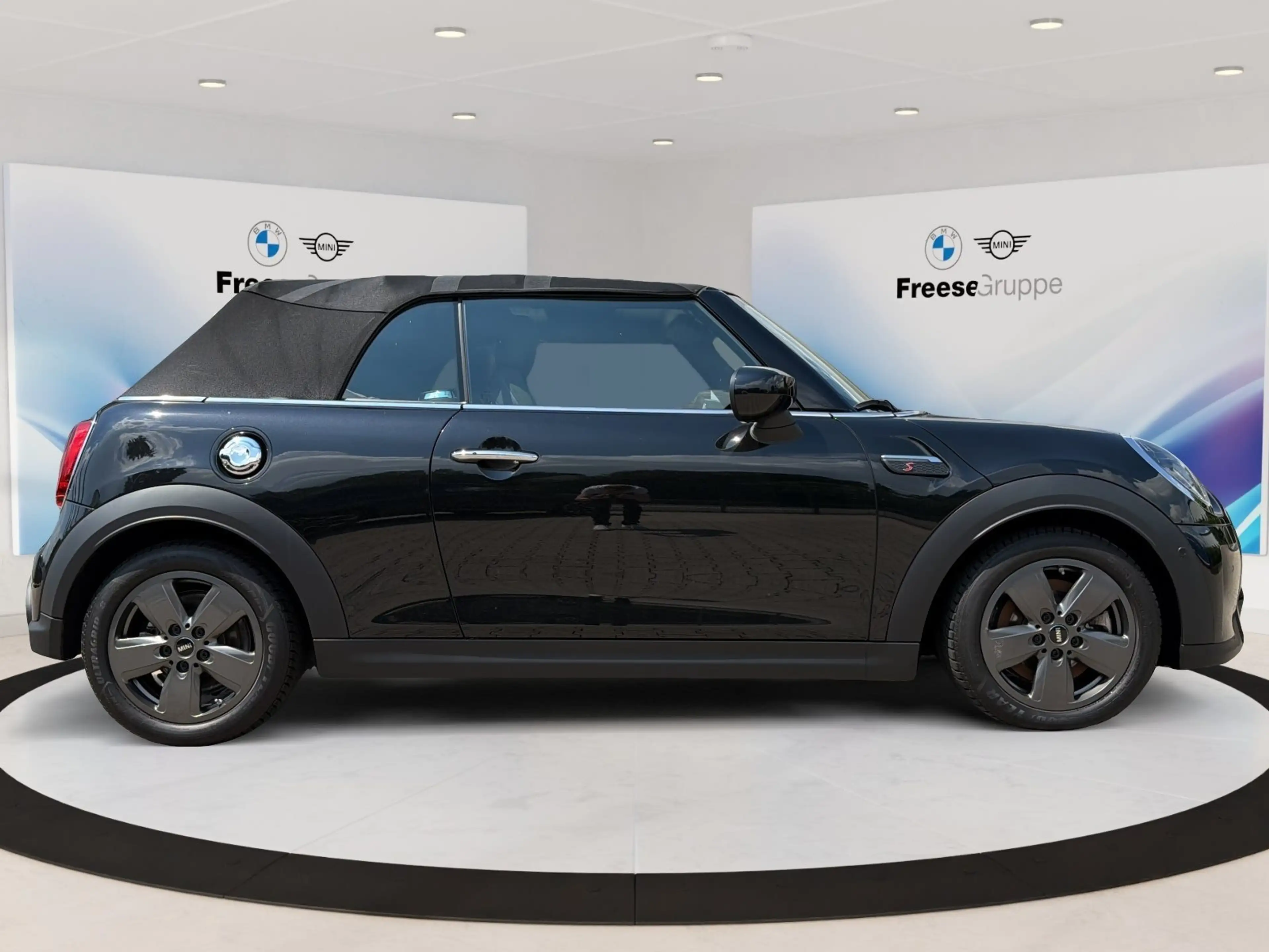 MINI Cooper S Cabrio Cooper S Cabrio HEAD-UP RFK HIFI LENKRADHZ LED — photo 7