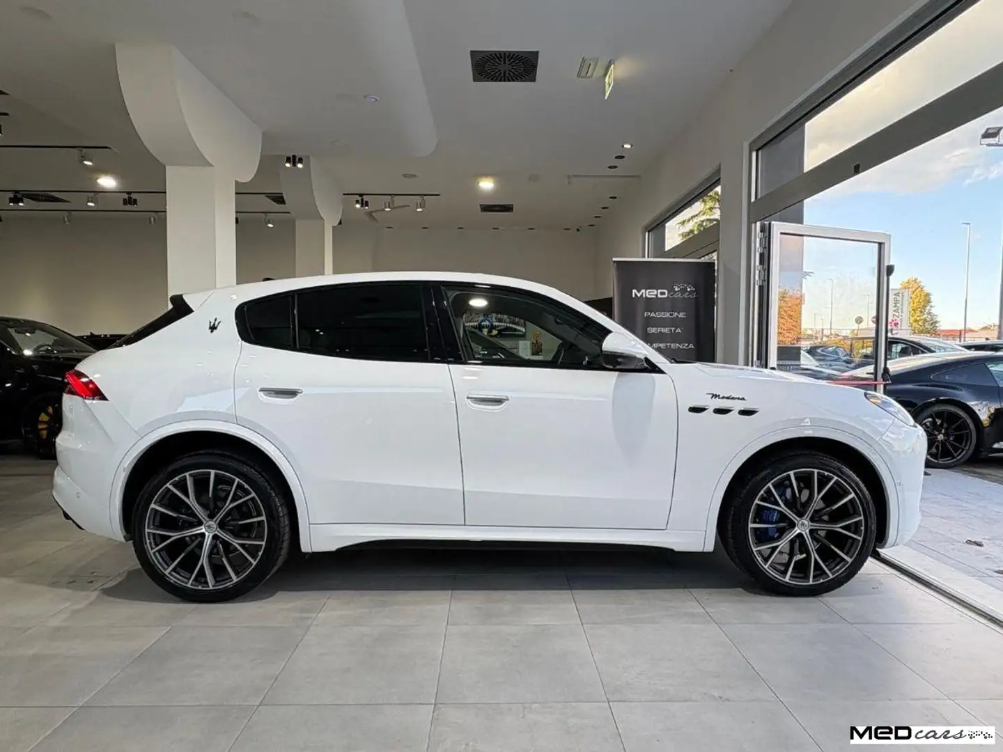 Maserati Grecale 2.0 MHEV MODENA / ITALIANA / SUPER FULL...!!! Blanco - 1