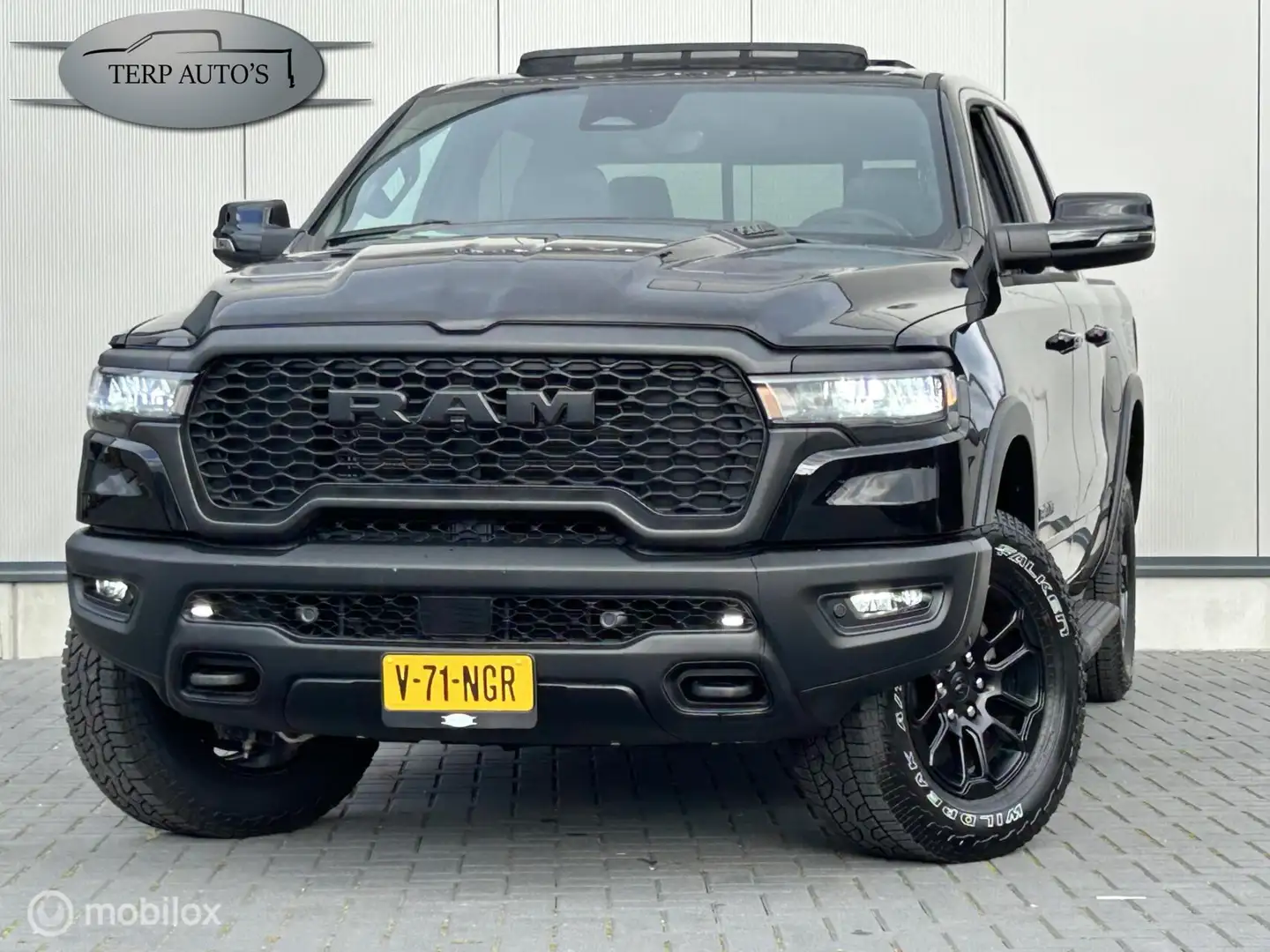 Dodge RAM 1500 Rebel Hurricane 3.0 L6 420 pk BPM VRIJ Nero - 1