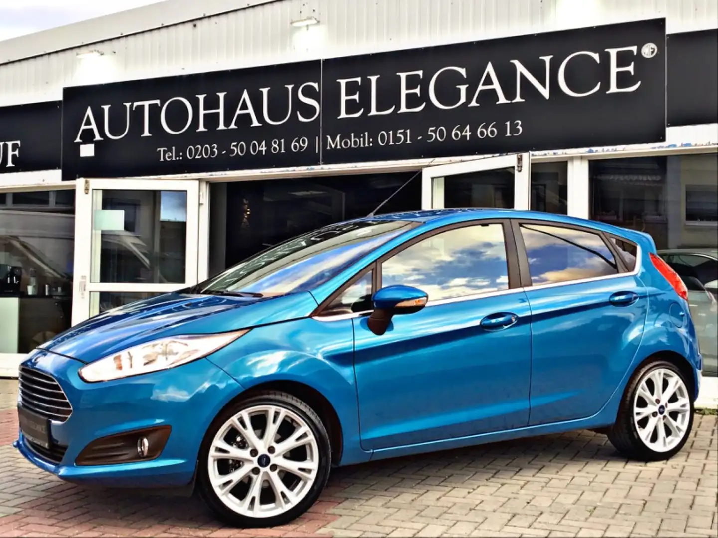 Ford Fiesta Titanium~Cool~Sound-Paket 3~Klima~SHZ~USB Bleu - 2