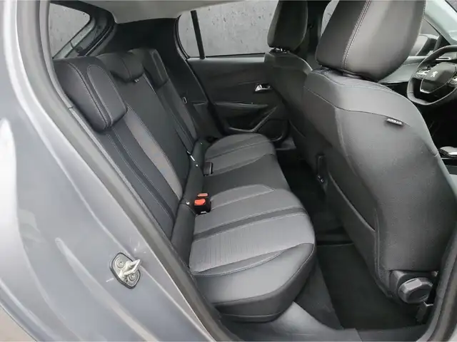 Peugeot 208 view 14