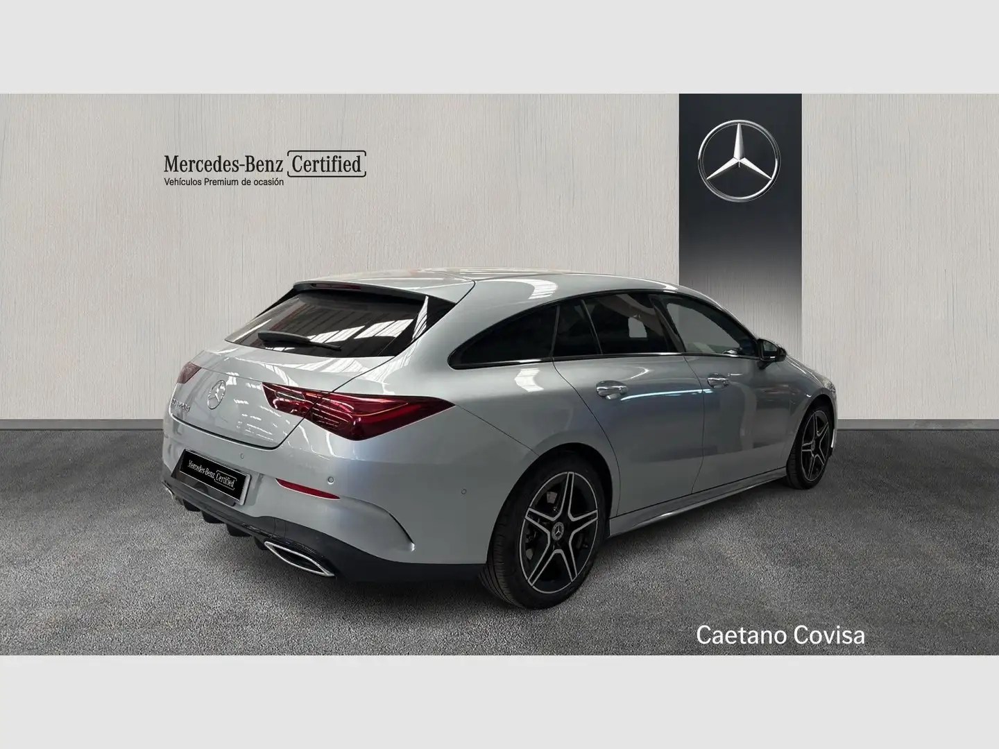 Mercedes-Benz CLA 220 Shooting Brake 220d 8G-DCT Plateado - 2