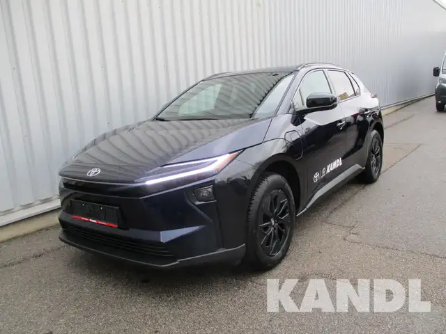 Toyota bZ4X Elektro 73kWh