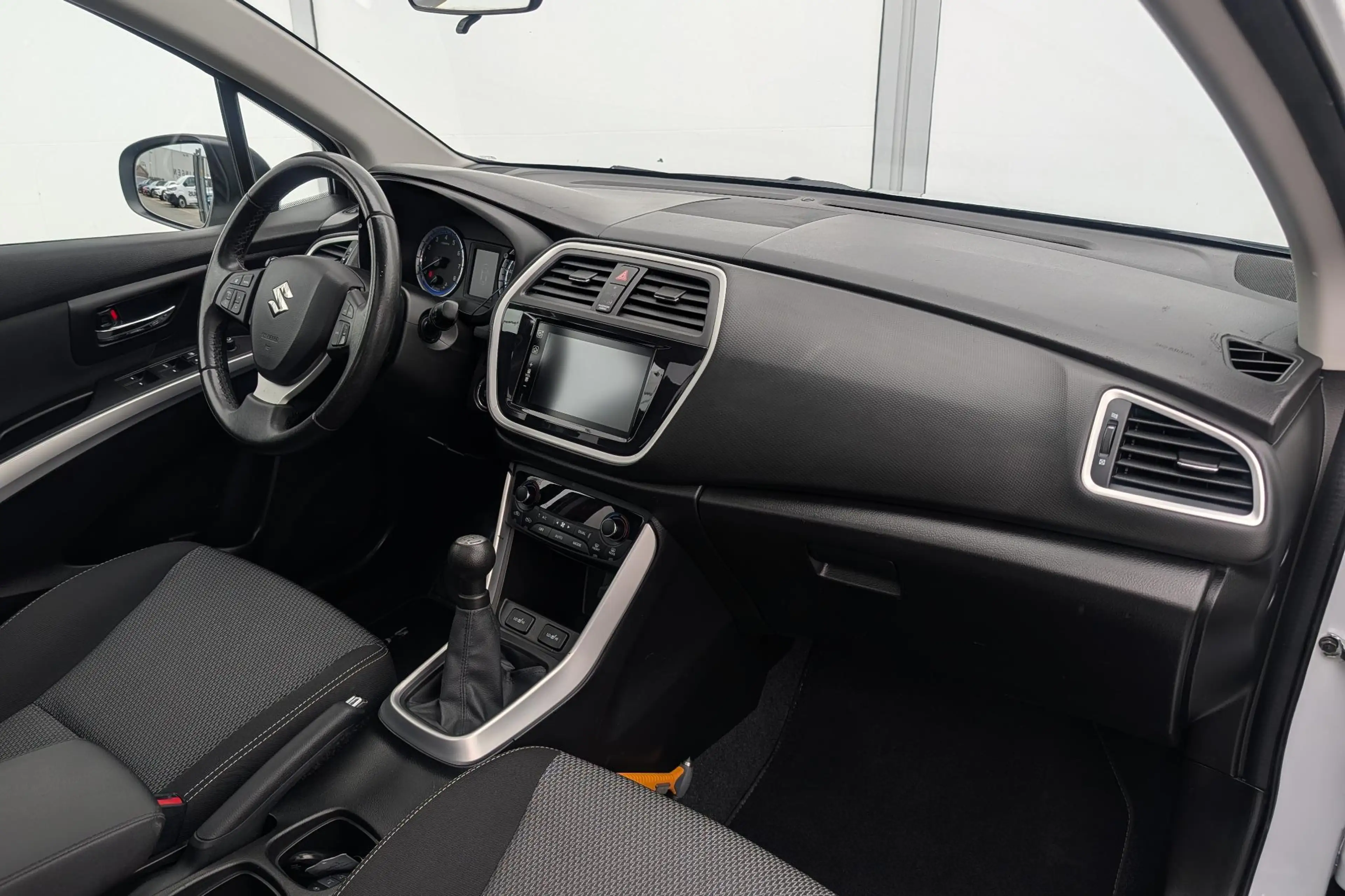 Suzuki SX4 S-Cross 1.6 Exclusive Panoramisch schuif/kanteldak | Clima — photo 11