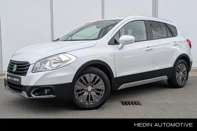 Suzuki SX4 S-Cross 1.6 Exclusive | Schuif/Opendak | Trekhaak | Naviga