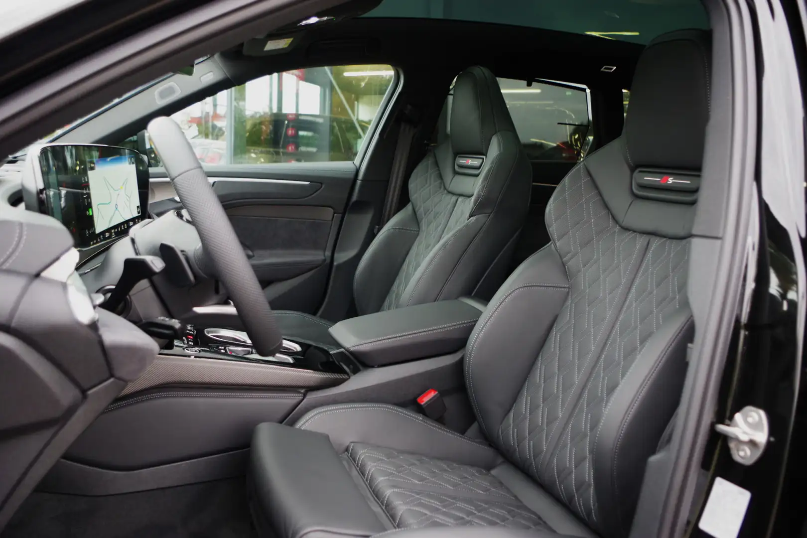 Audi A6 Avant 2.0 e-Hybrid Plug-In Quattro S-Line Edition Gris - 2