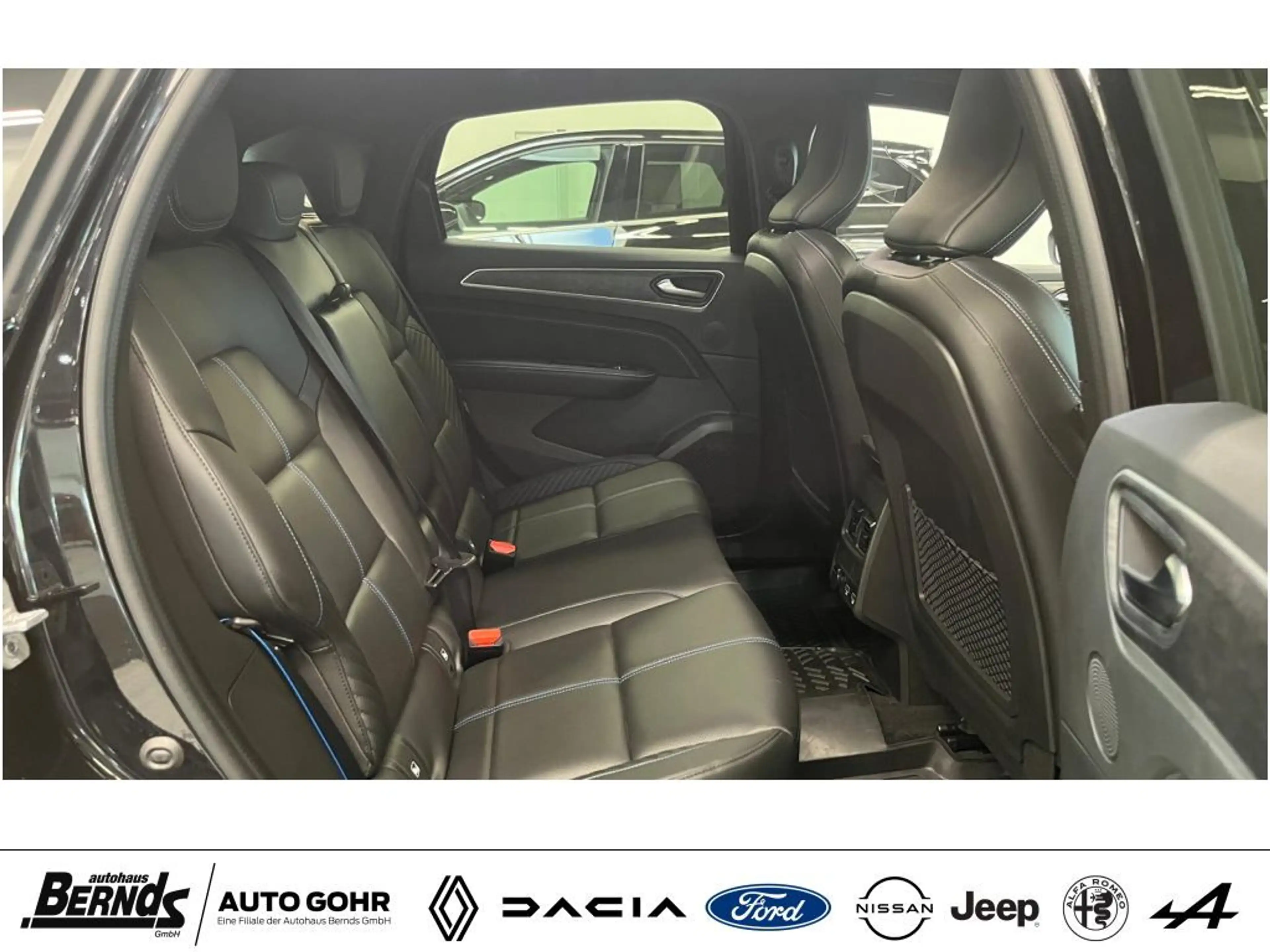 Renault Arkana TCe Mild Hyb. 160 EDC EA Bose 360 Kamera CarPlay — photo 4
