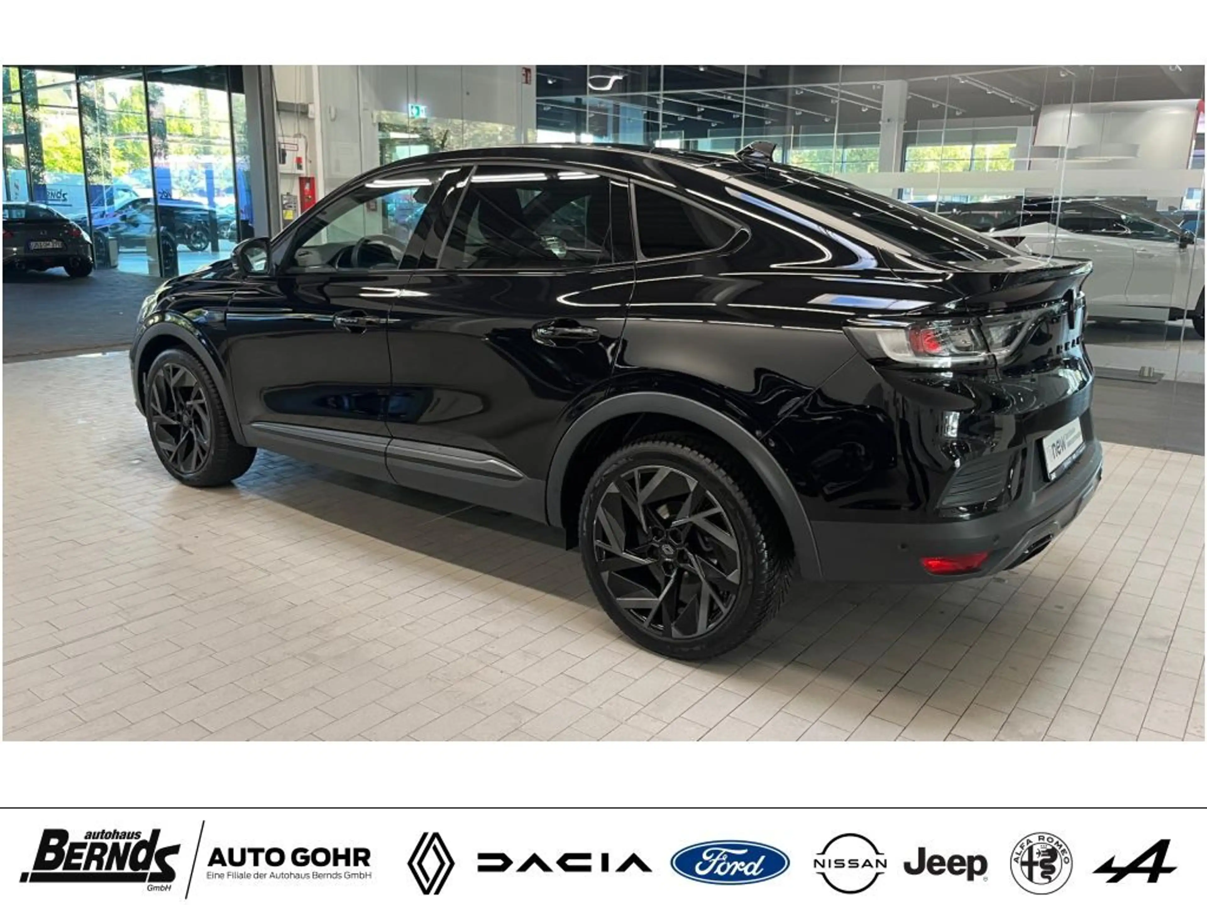 Renault Arkana TCe Mild Hyb. 160 EDC EA Bose 360 Kamera CarPlay — photo 8