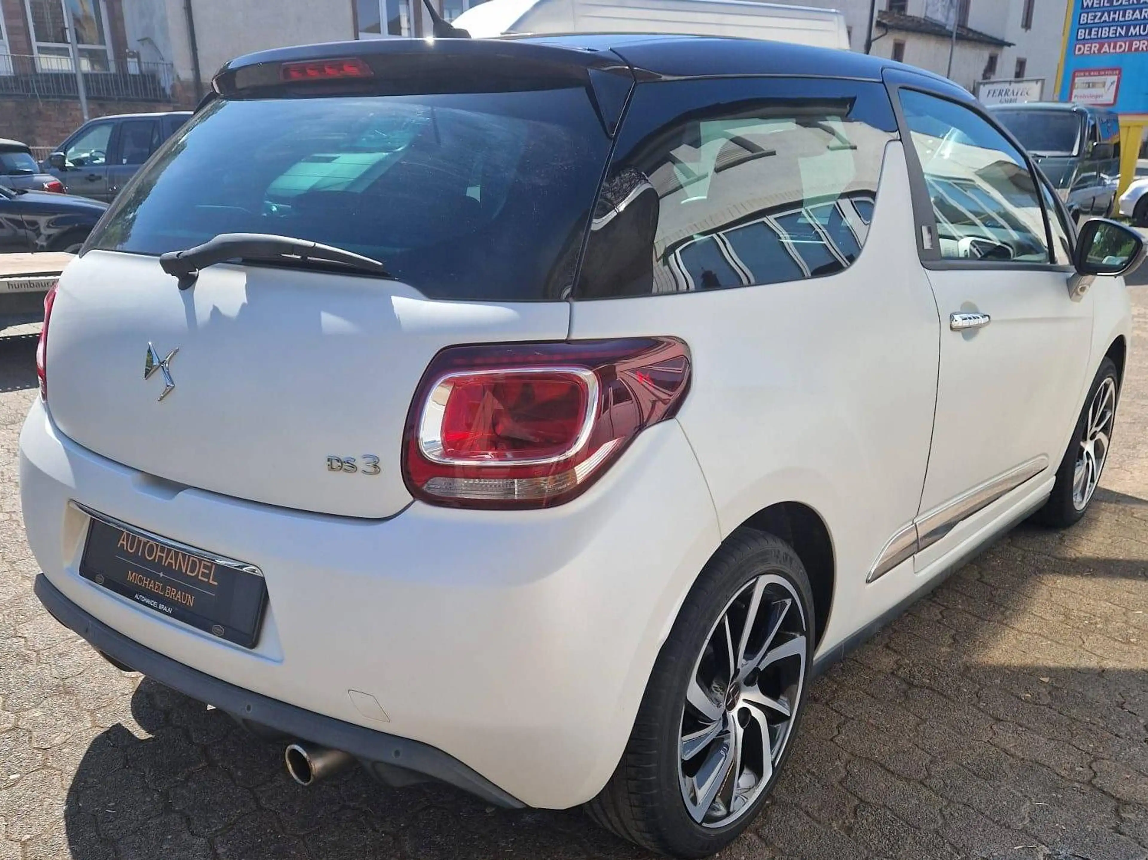 DS Automobiles DS 3 Givenchy Le MakeUp — photo 4