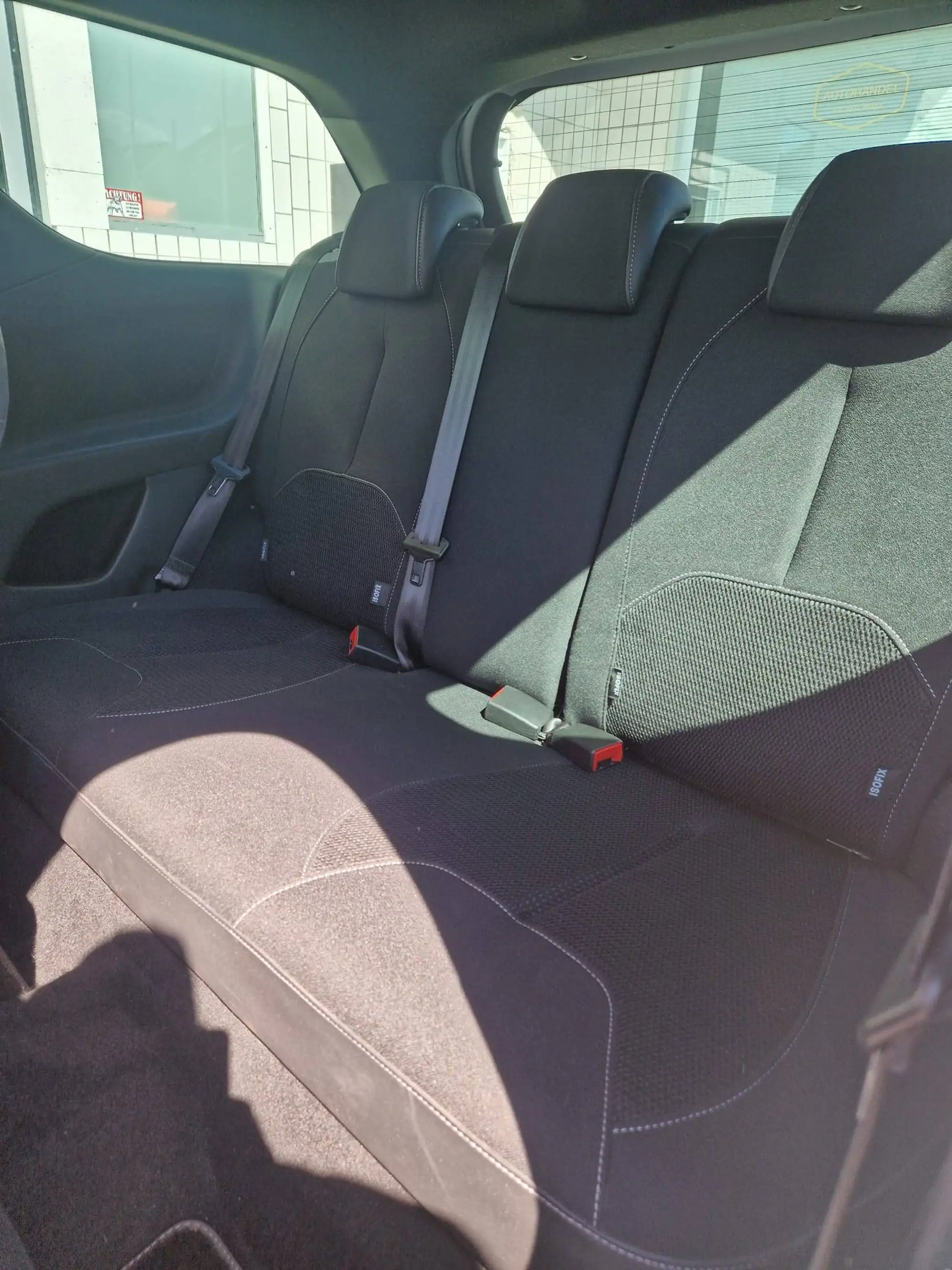 DS Automobiles DS 3 Givenchy Le MakeUp — photo 11