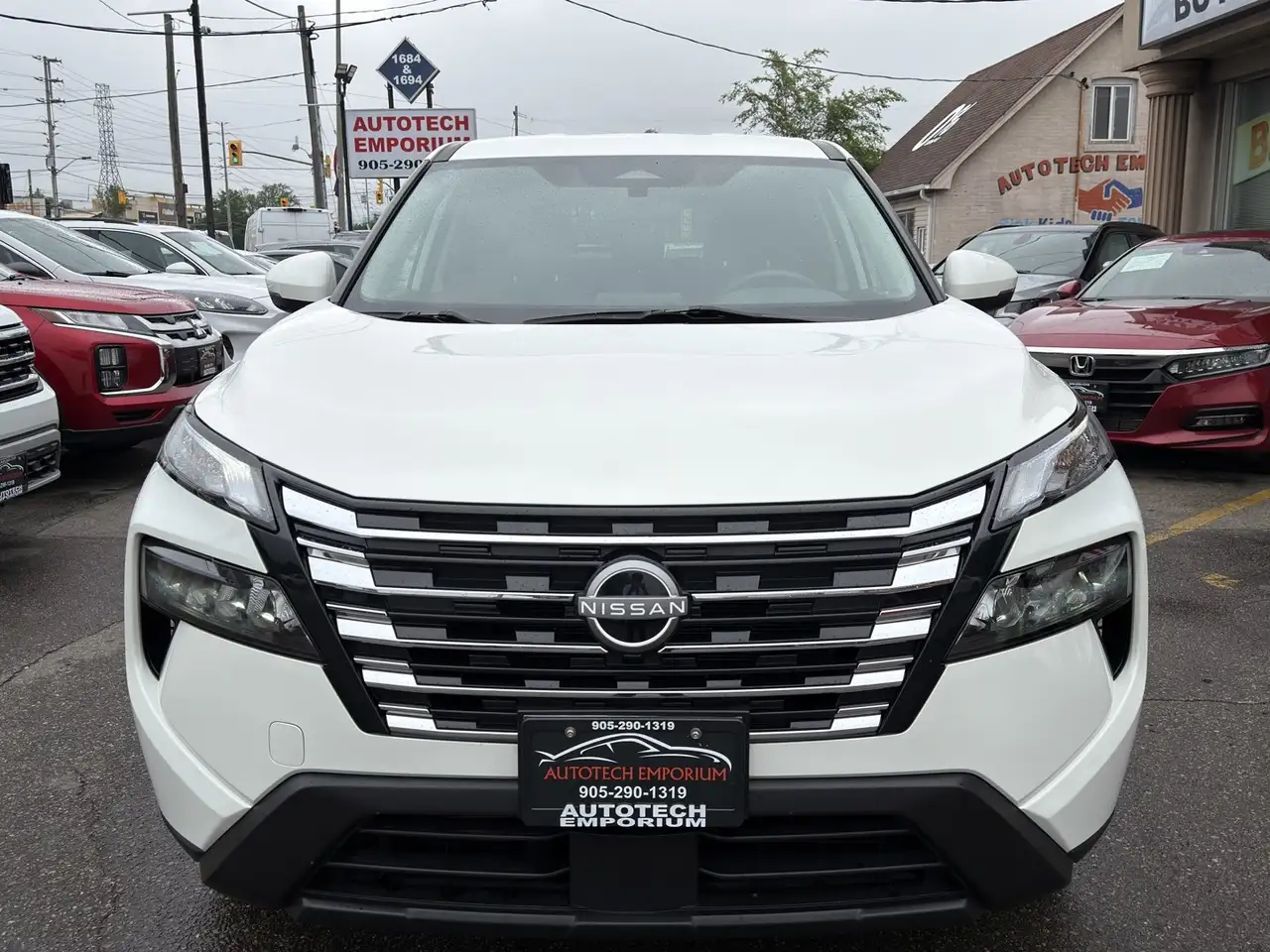 Nissan Rogue снимка Nissan Rogue