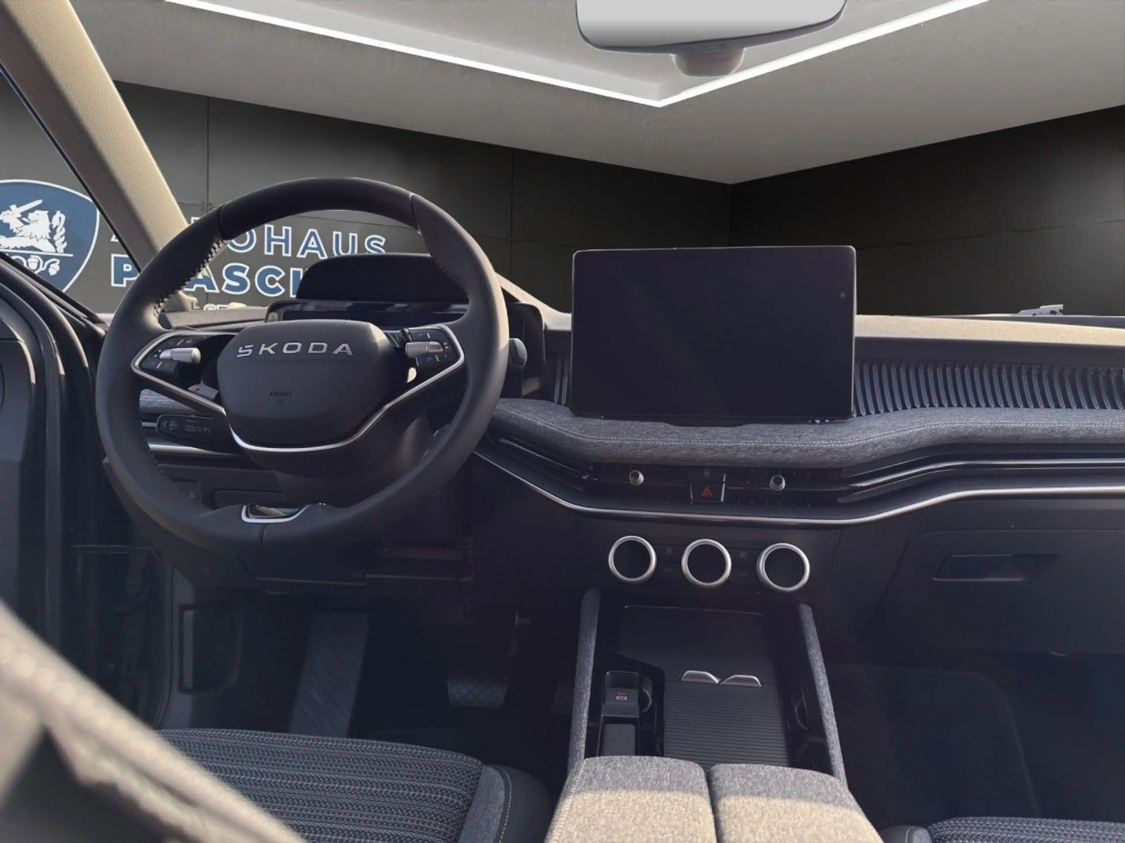 Skoda Superb Combi Selection 2,0 TDI 110 kW 7-Gang-DSG — photo 14