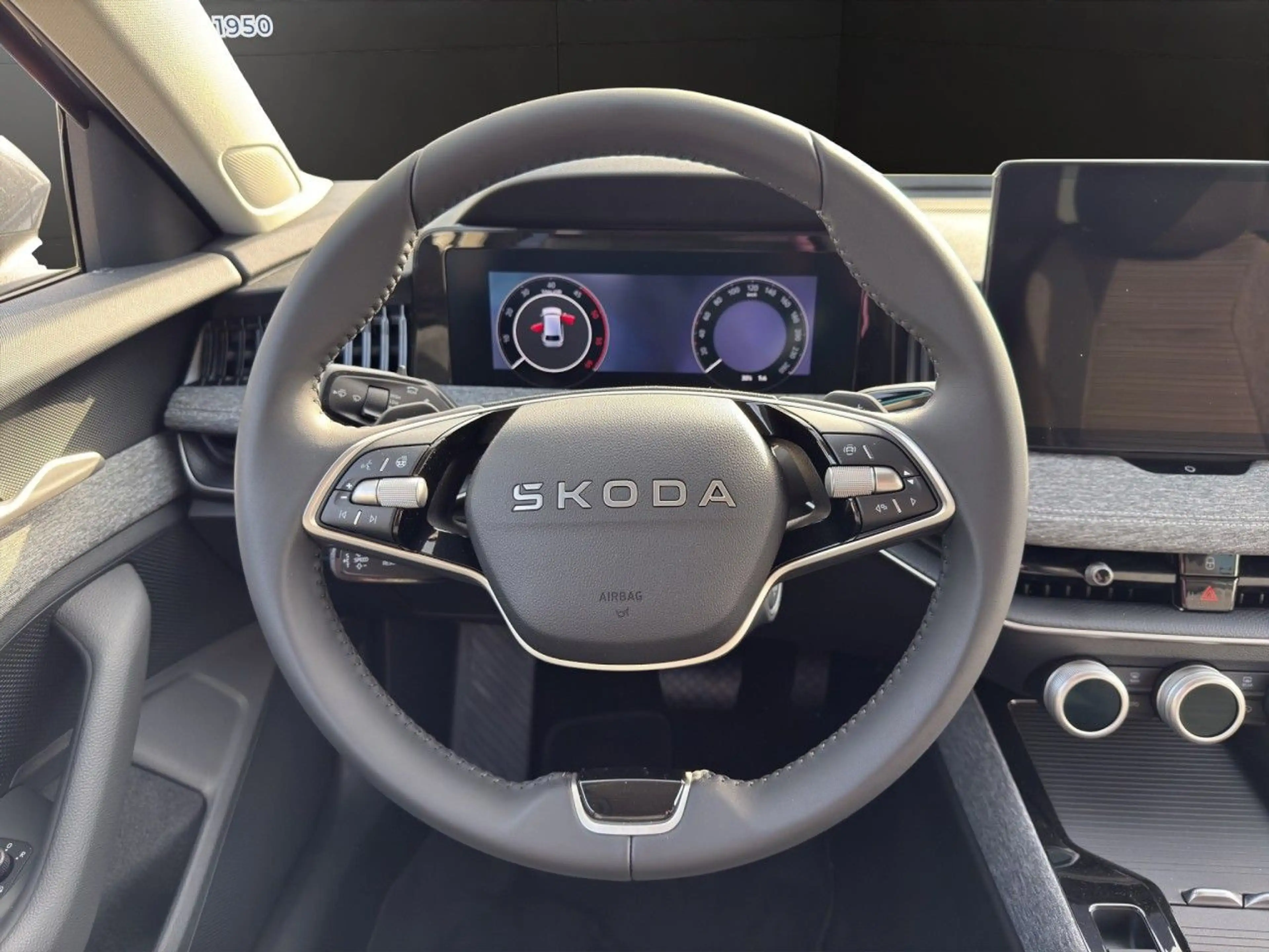 Skoda Superb Combi Selection 2,0 TDI 110 kW 7-Gang-DSG — photo 15