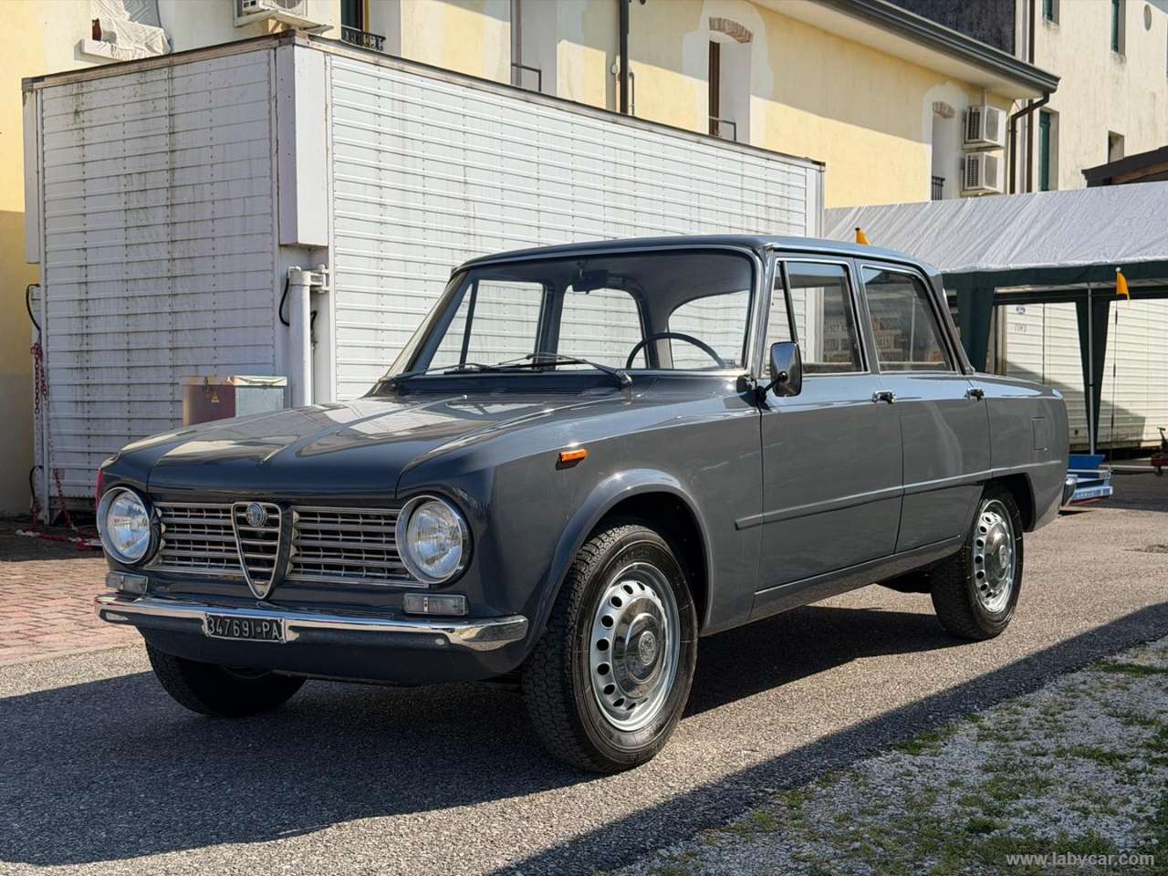 Alfa Romeo Giulia GIULIA 1300
