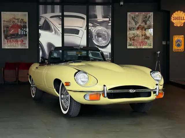 Jaguar E-Type Serie 2 -4.2 V6-  Jaguar Certification