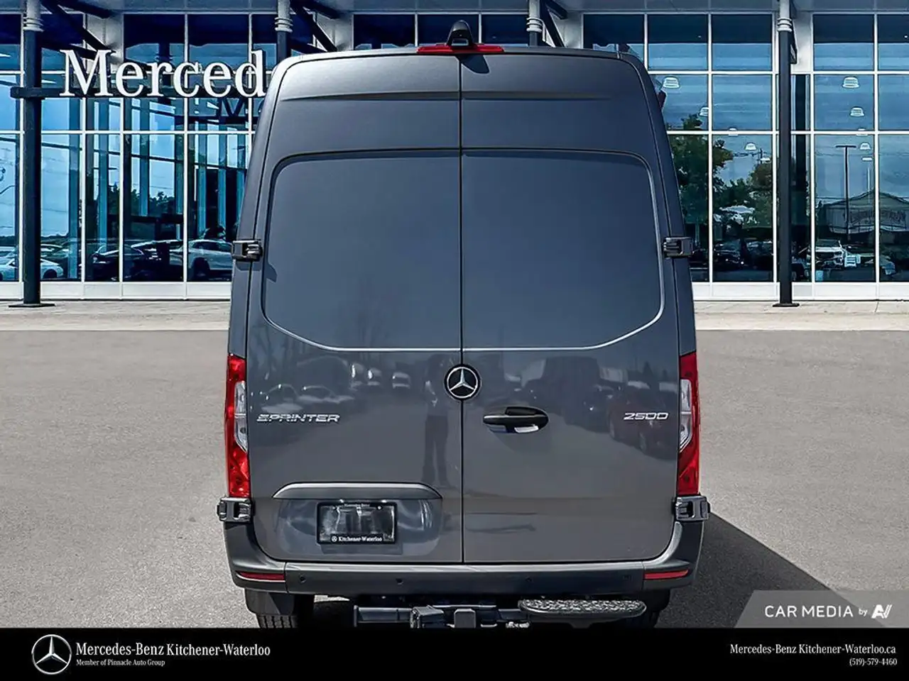 Mercedes-Benz Sprinter снимка Mercedes-Benz Sprinter