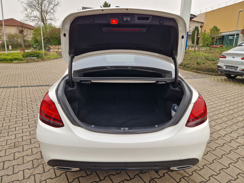 Mercedes-Benz C 300 d 4Matic LIm. Burmester / LED / AMG Line — photo 15
